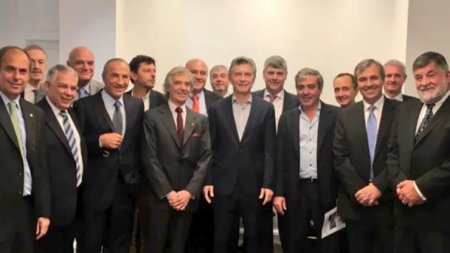 Empresarios azucareros de todo el país –entre ellos directivos de Tabacal- se reunieron con Macri y comprometieron inversiones