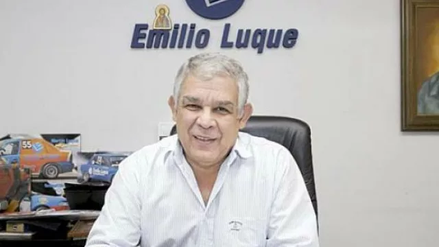 A todo o nada: el supermercadista Emilio Luque quiere captar el mundo azucarero