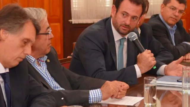 José Urtubey ante Diputados provinciales: “La pobreza se combate con desarrollo”