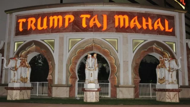 El curioso caso del artista que vive en Córdoba y al que Donald Trump no le pagó esta obra