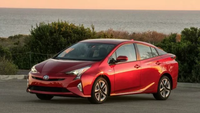 Toyota vende 10 millones de autos híbridos