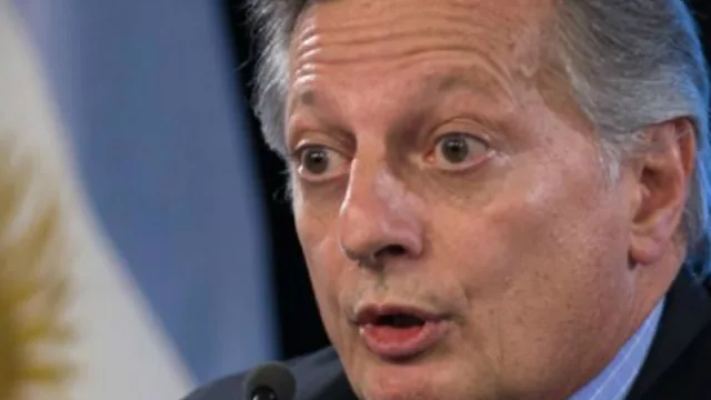 En medio del debate por las nuevas tarifas del gas, Aranguren llega mañana a Salta para inaugurar una línea de alta tensión