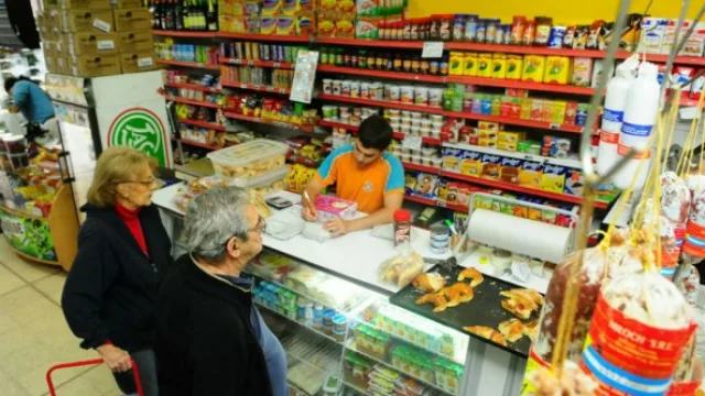 Los precios de alimentos subieron 1,1% en enero (almaceneros notan “fuerte” caída en la inflación)