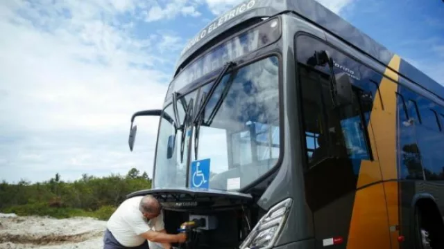 En Brasil desarrollan un colectivo eléctrico y solar