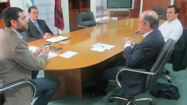 Sorpresa en el mundo petrolero: Pan American Energy dice que planea invertir en energías renovables en Salta