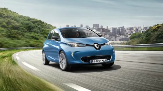 Renault extiende la autonomía de los eléctricos: Zoe, 400 km
