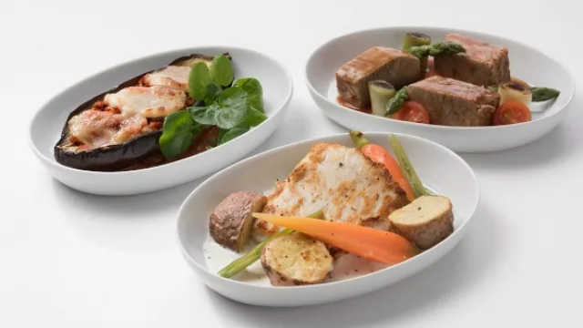 LATAM y un menú con productos de Latinoamérica