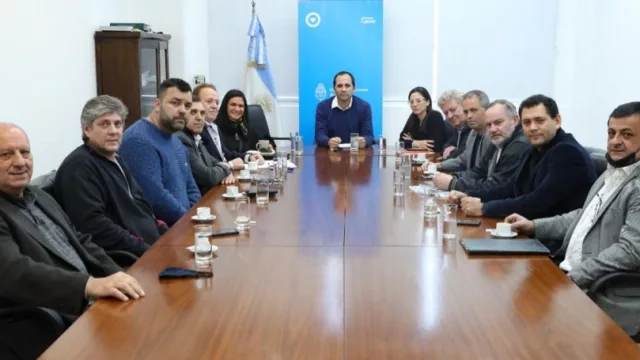 El kilo de pan francés costará $ 330 y se mantendrán subsidios para las panaderías (el aumento, desde el lunes)