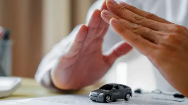 Dólar blue: los autos se pagan 30% más baratos que hace un mes con 'billetes en la mano'