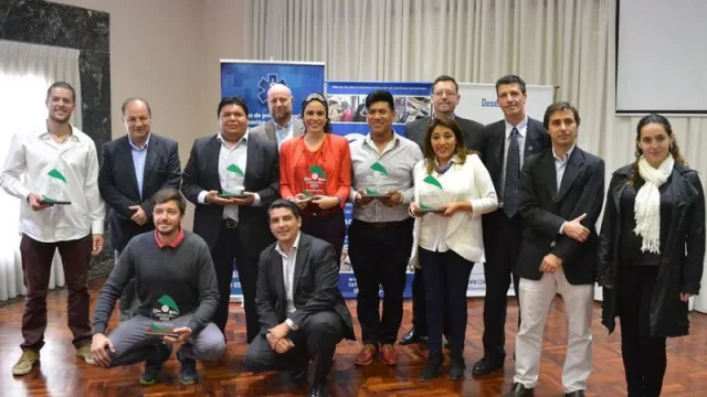 Atención jóvenes empresarios: últimos días para postular al premio Semilla de Cardón