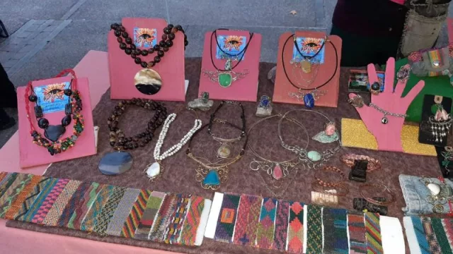 Un lugar para los emprendedores: en el Paseo de los Poetas se montará una feria (y se realizará de forma mensual)