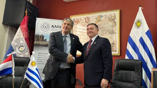 Juan Curbelo: “Los puertos de Uruguay tienen un rol fundamental en el crecimiento de la economía paraguaya”