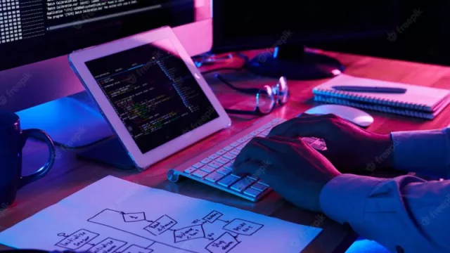 8 de cada 10 personas buscan ingresar al mercado laboral con la programación