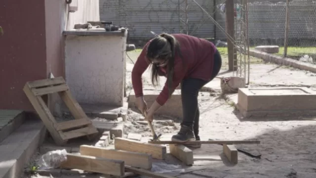 Transformadoras de realidades: reconocimiento para un proyecto solidario de Salta (fue premiado por la Fundación AVON)