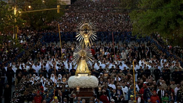 Salta siempre está lista para el Milagro (es tiempo del turismo religioso)