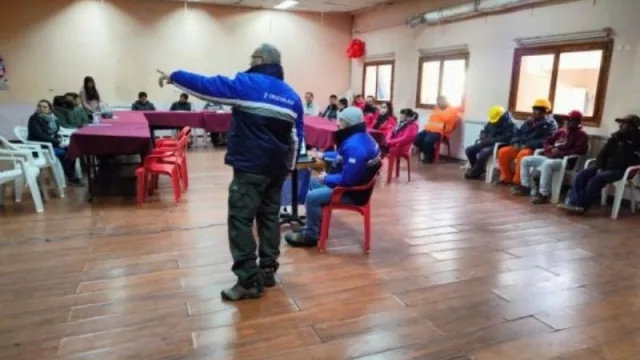 Para evitar accidentes, la logística de cargas especiales en la Puna será diurna y con controles de Vialidad