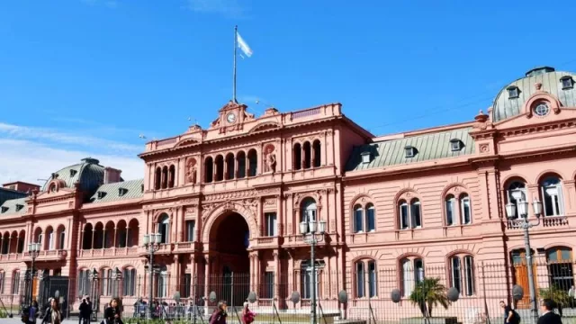 Plan de blanqueo: el Gobierno sumará 36 mil empleados a la planta permanente