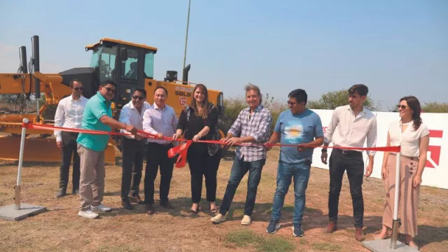 Interés minero: donan maquinaria para mantener rutas de la Puna (de la empresa Ganfeng a Vialidad)