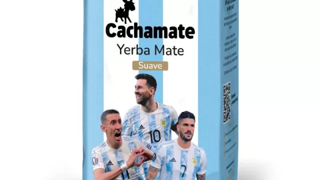 Cachamai cambia el verde por el celeste y blanco: lanzó una edición limitada de sus productos insignia (con premios y sorpresas)