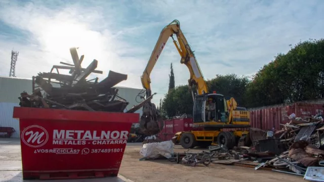 Es un ganar-ganar: dale una mano al planeta y Metalnor le da una mano a tu economía (metele pilas al reciclado)