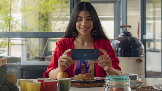 ¿Existe un buen celu por 40 lucas? Sí, el moto e13