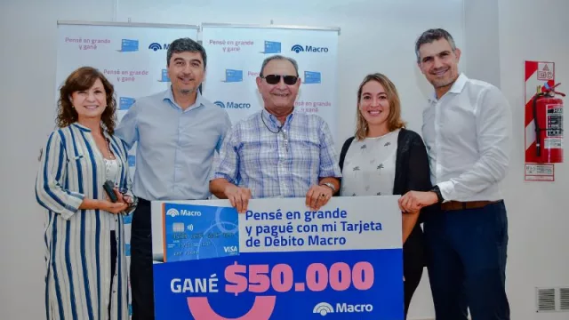 Banco Macro premió a jubilados por usar la tarjeta de débito (primer sorteo)