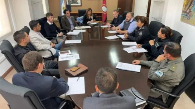 Policía, Gendarmería y fiscales se ponen de acuerdo contra el tráfico de metales (de cobre y bronce)