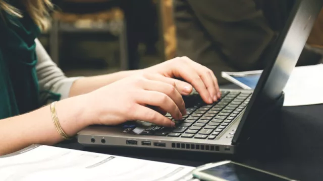 Para emprendedores, taller sobre la utilización de las tecnologías de la información (es mañana)