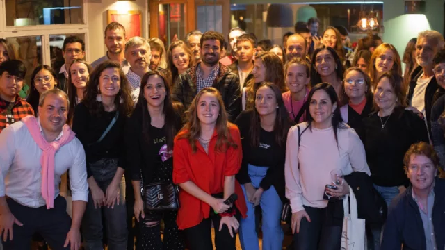 Detrás de Red Fox hay un gran equipo (que sostiene la agencia de relaciones públicas y comunicación integral)