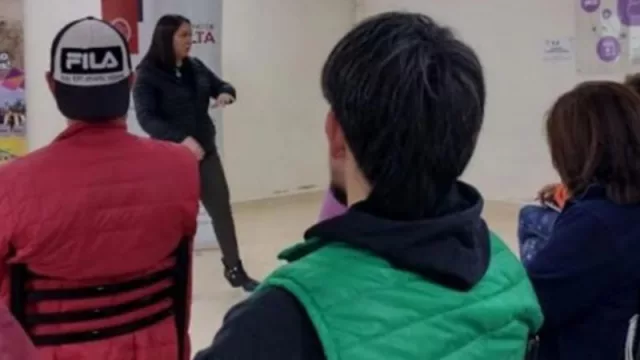 La Escuela Pública de Emprendedores rota por el interior