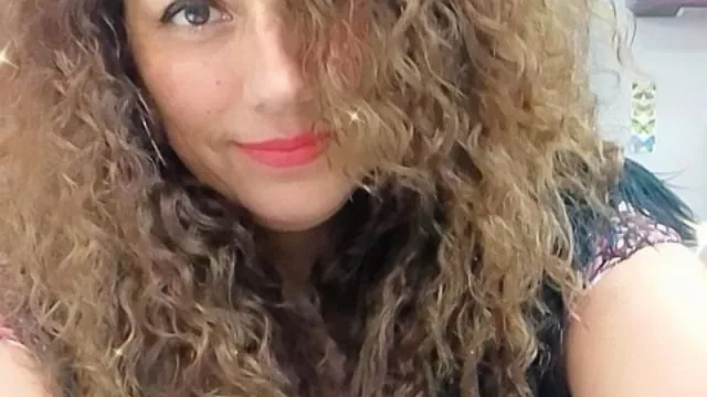 Yuli Tello (una “leona”) que derriba tabúes con su sex shop desde 2008