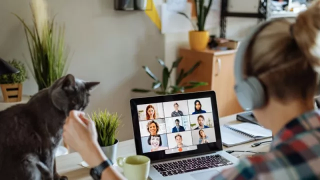 Nómadas digitales: ¿por qué cada vez más empresas eligen contratar talento a demanda?