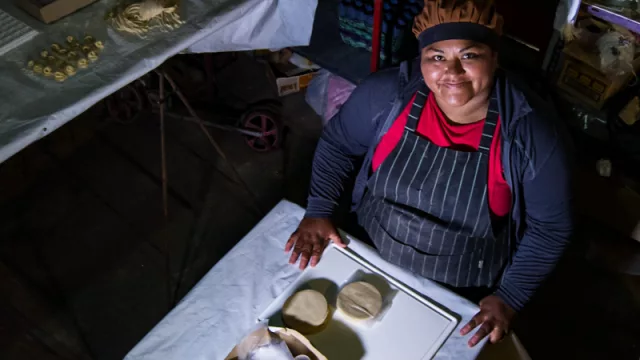 Tía Ana: las pastas caseras de una mujer que sabe (amansando le dio forma a su emprendimiento)