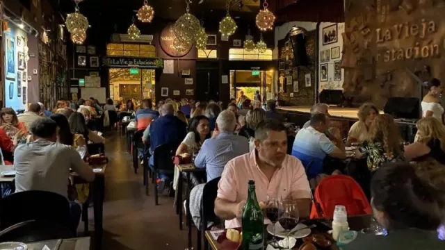 Gastronómicos quieren que el menú universal (y accesible) se implemente de manera paulatina y voluntaria