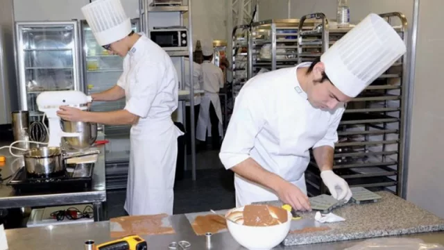 Noventa personas realizarán prácticas laborales en empresas locales