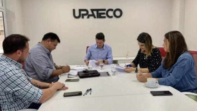 Mujeres de El Carril se capacitarán en oficios de la construcción (con el programa Constructoras)