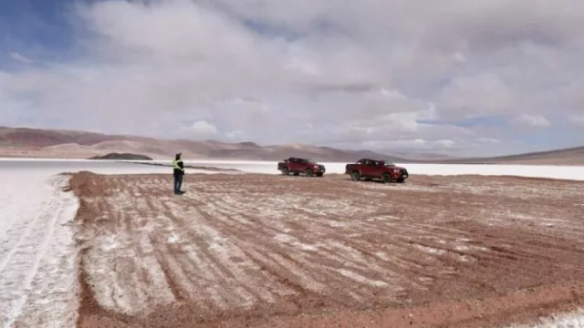 Techint entra al negocio del litio y por Salta: compró Alpha Lithium (invertirá en el Salar de Tolillar)