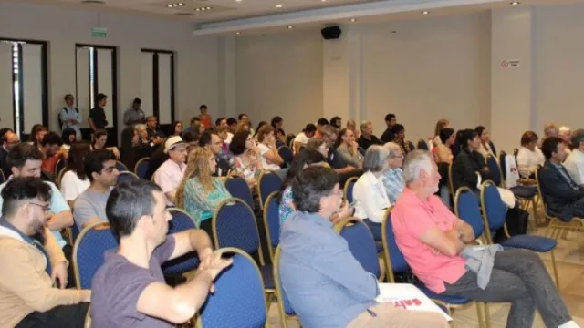 El gobierno de Salta celebra el progreso en energías renovables