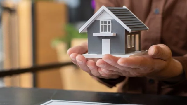 La Comunidad Valenciana es la región que más sube el precio de la vivienda frente al año pasado (un 13,83%)