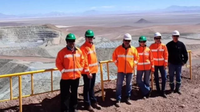 De la mano de Mansfield, diputados provinciales conocieron cómo se trabaja en la Mina Lindero