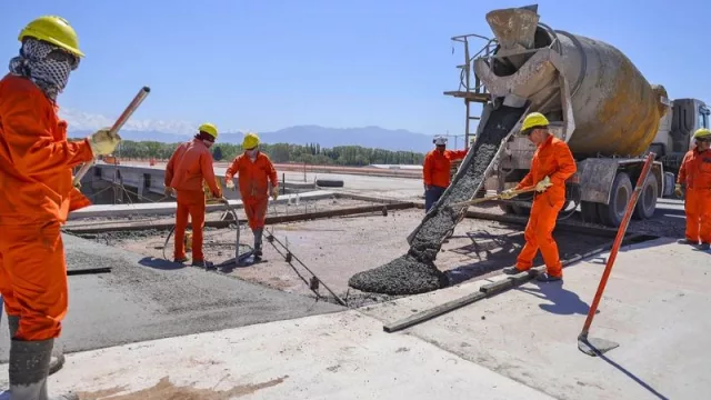 Tremendo escenario tras la paralización de la obra pública: en sólo un mes Salta perdió 2.500 puestos de trabajo