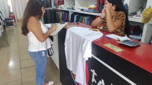 Siguen las inspecciones en comercios por diferencias entre góndolas o vidrieras y el precio de caja