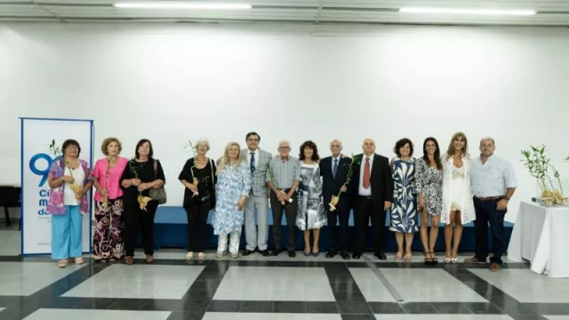 Los médicos de Salta quieren llevar el valor de la consulta médica a 10 dólares (mientras luchan por el pago de las prestaciones)