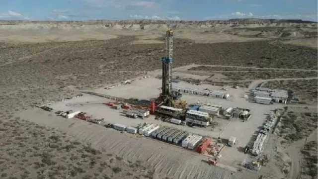 Vaca Muerta y renovables: reducción histórica de emisiones en la Industria Energética Argentina