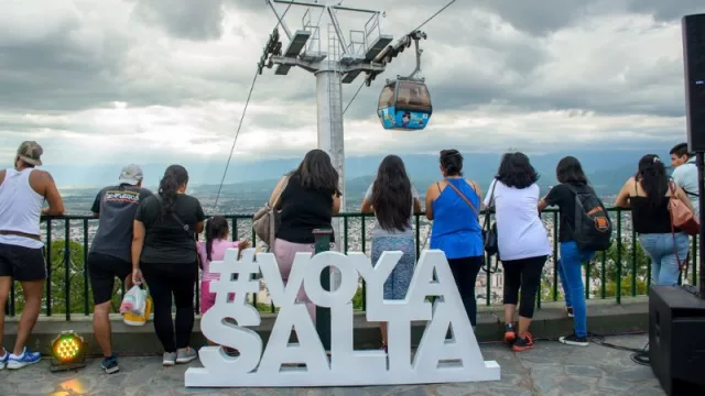 Primer balance de la temporada de verano: más de 100 mil turistas visitaron la ciudad de Salta (y un impacto económico muy bueno)