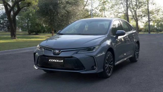 Uno por uno, los precios del Toyota Corolla para marzo ¿cuánto aumentó?