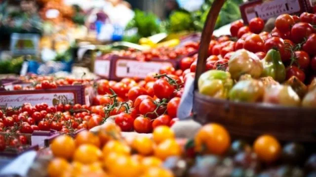 "El Mercado en tu barrio" llega mañana miércoles con precios promocionales en frutas y verduras (con descuentos de hasta el 30%)