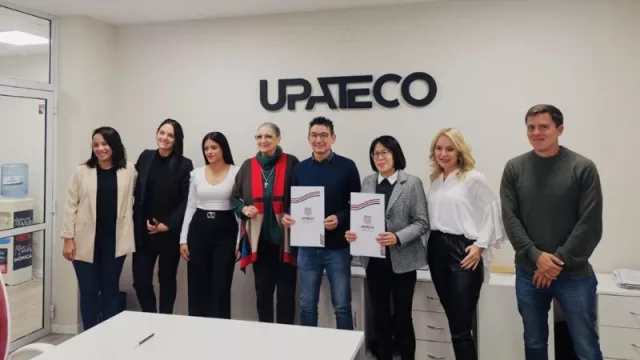 Las mineras que operan en Salta se comprometen con la educación (especialmente para formar mano de obra especializada)