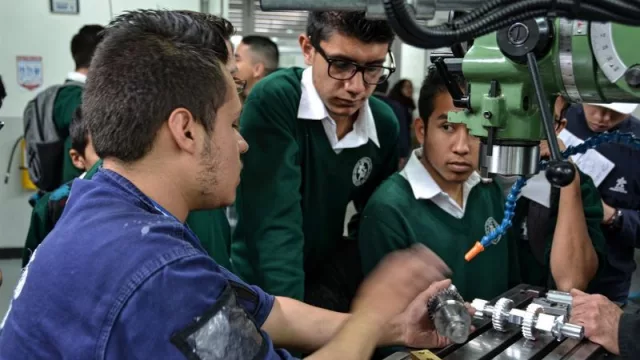 Tres empresas y un municipio salteños permitirán que estudiantes realicen prácticas profesionalizantes y pasantías laborales