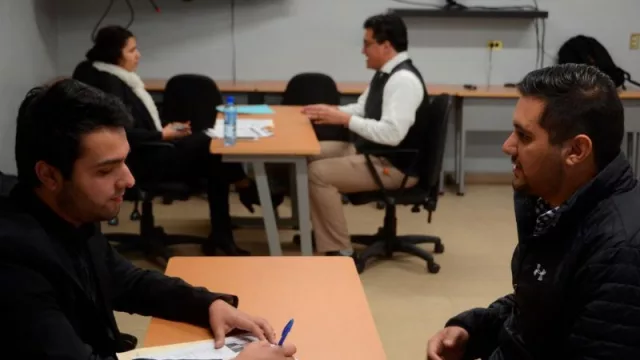 ¿Buscás trabajo? La Oficina de Empleo hará simulaciones de entrevistas laborales